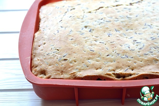 Мясной пирог с красным рисом