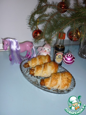 Chicken drumsticks in puff pastry