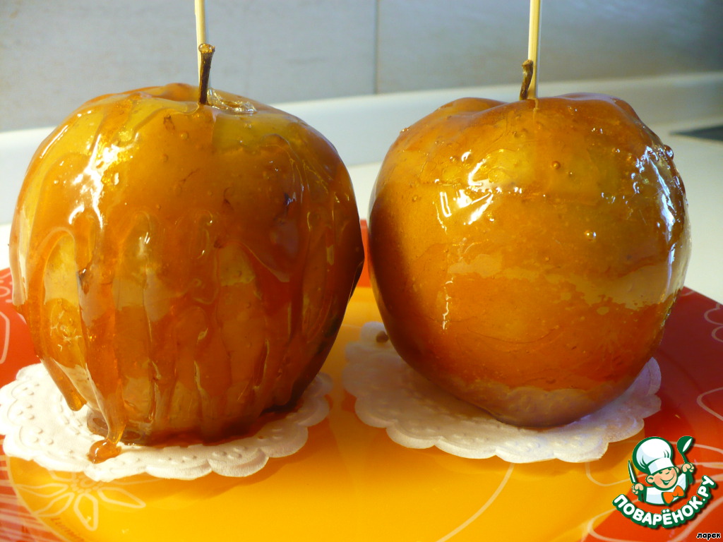 Caramel apples