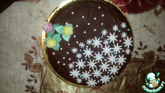 Sponge cake with walnuts