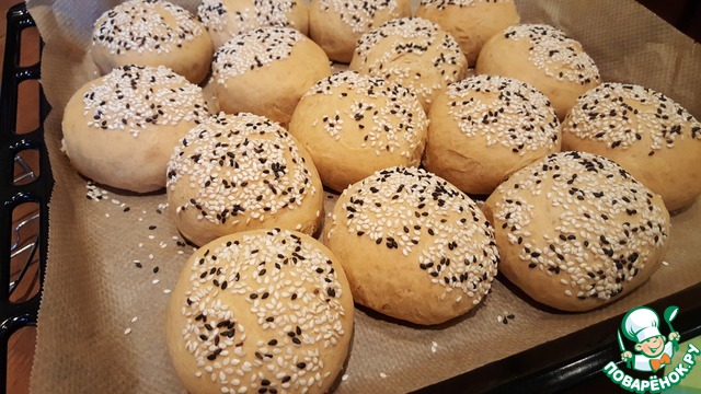 Mustard bun in the hair from chicory