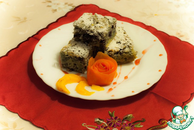 Шоколадно-черничное пирожное