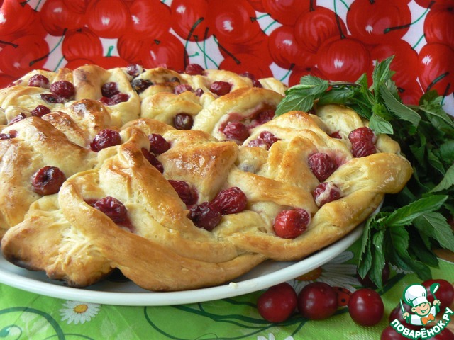 Cherry cheese wreath