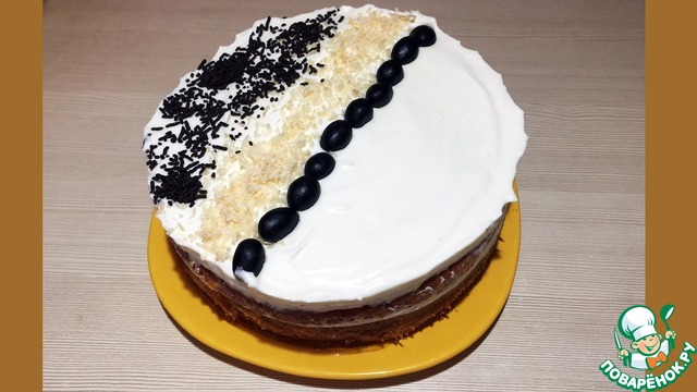 Cake with cream cheese and apricots