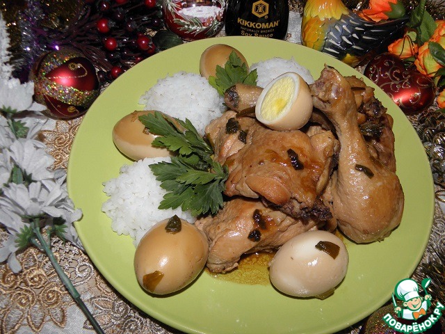 Chicken stewed with eggs 
