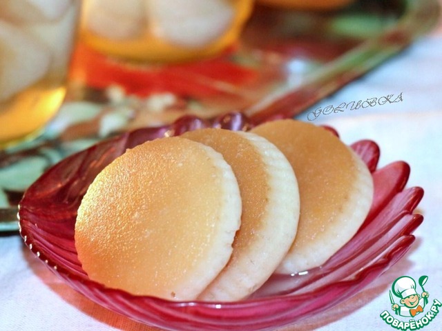 Canned cakes in rum syrup