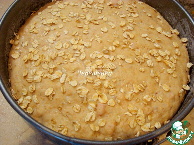 Branny bread, bacon, cheese and nuts
