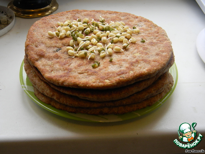 Лепешки из цельнозерновой муки с пророщенными зернами маш