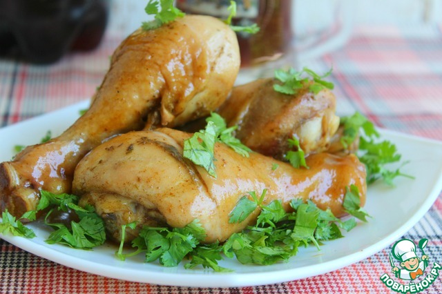Chicken drumsticks in kvass and kvass