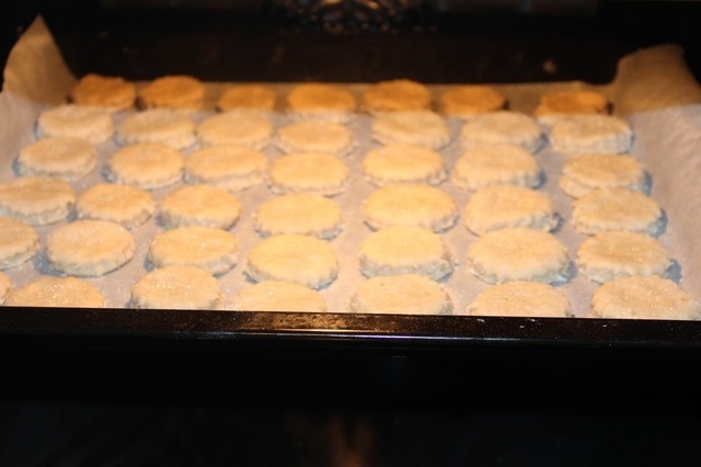 Banana cookies with coconut