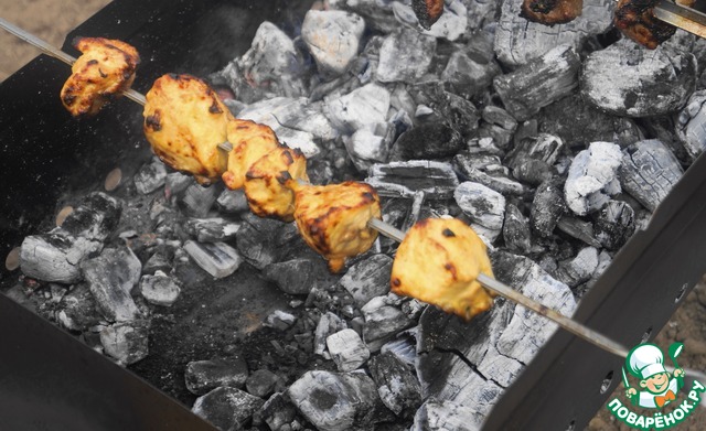 Chicken kebabs in a mustard-soy marinade