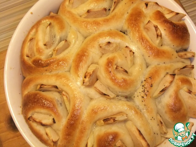 Pie with three toppings