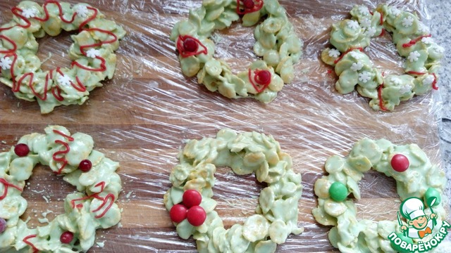 Christmas wreaths flakes
