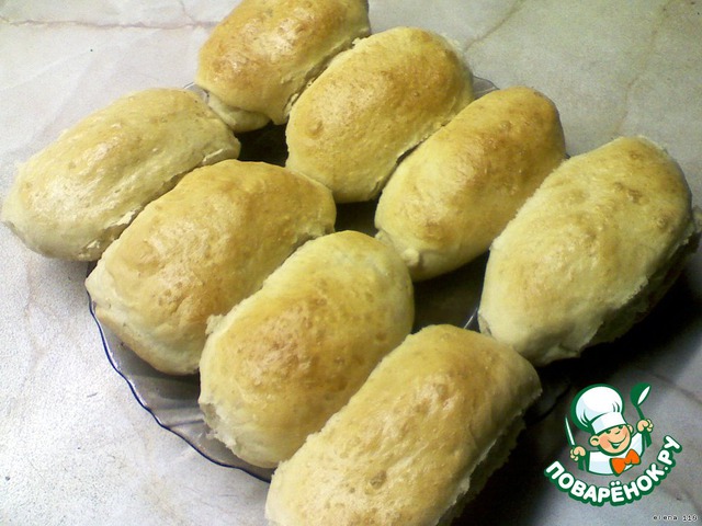 Пироги с рисом, яйцом и зеленым луком