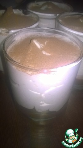 Banana cream with chocolate