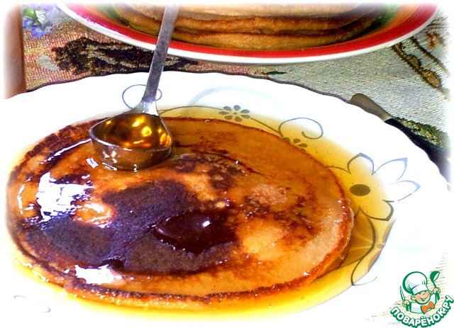 Buckwheat pancakes on the fermented baked milk and milk