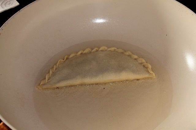 Чебуреки с диким рисом