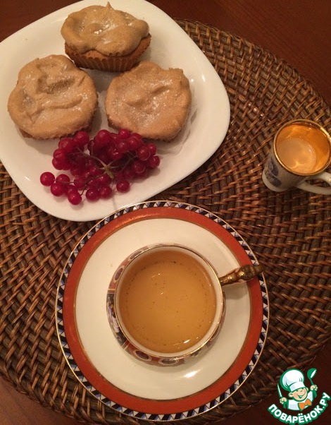 Cottage cheese and banana cookies with cinnamon