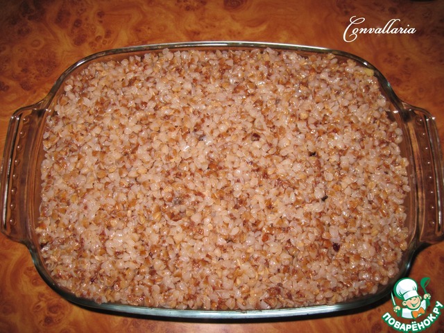 Buckwheat casserole with chicken and pumpkin