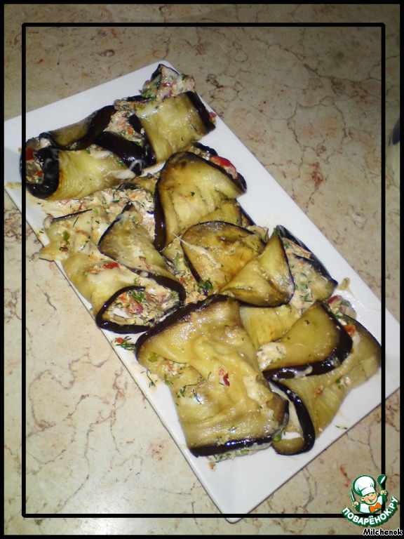 Eggplant rolls with cheese filling