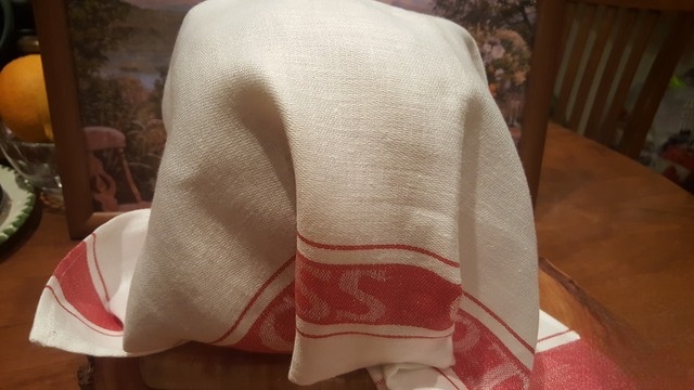 Хлеб со шпинатом и козьим сыром