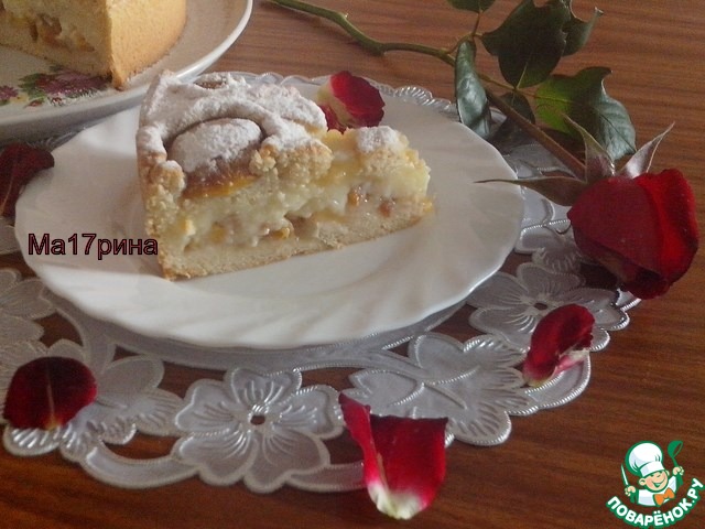 Яблочно-персиковый пирог с нектаринами