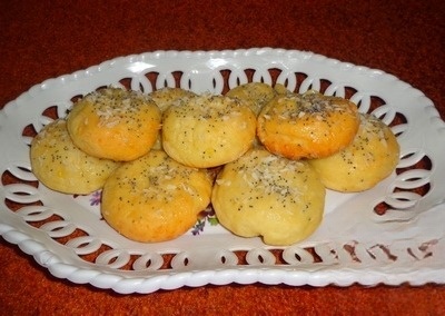 Cottage cheese muffin with orange syrup