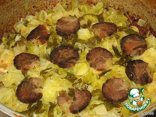 Braised cabbage with chicken wings
