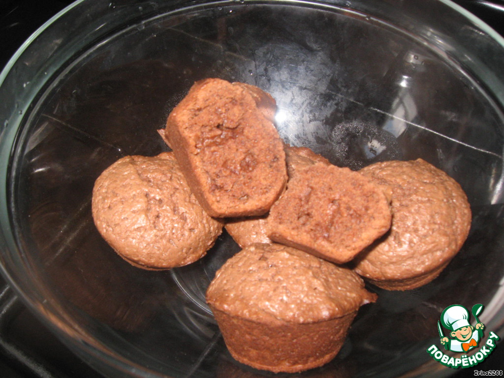 Muffins of chocolate paste