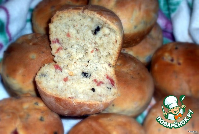 Mini Focaccia with salami and cheese