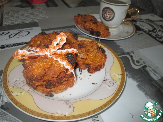 Carrot raisin cookies