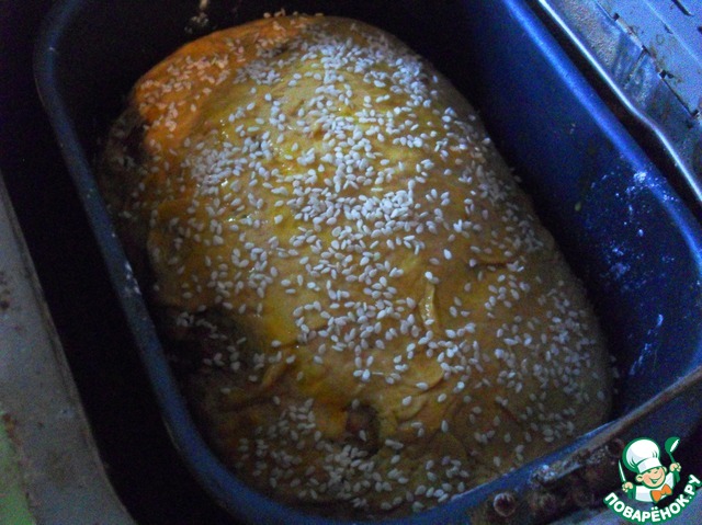 Holiday pumpkin bread
