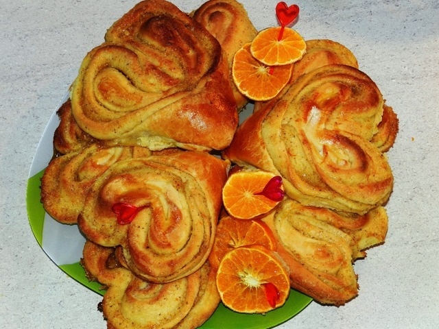 Мандариново-ореховые булочки 