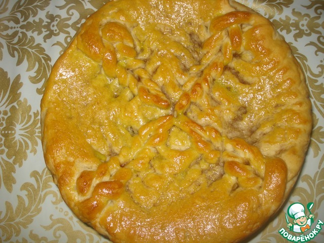 Пирог с квашеной капустой и грибами