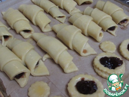 Croissants with cherry jam