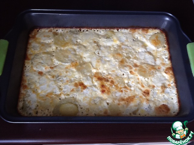 Potatoes, baked with milk and cheese