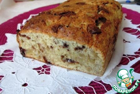 Banana bread with ginger and chocolate