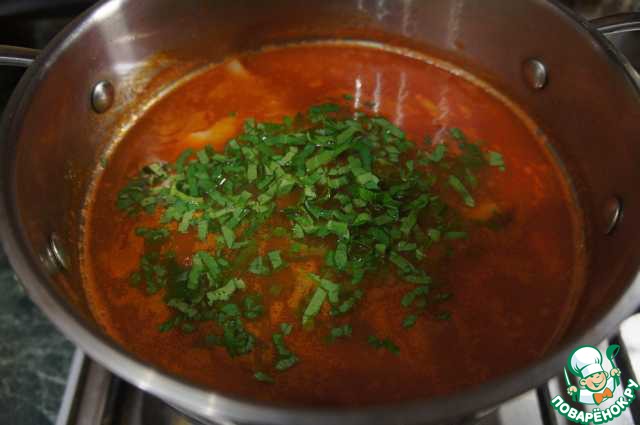 Острый томатный суп с рыбой