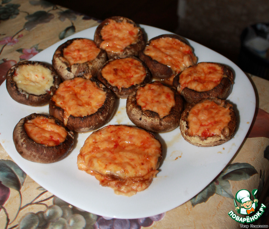 Mushrooms stuffed with cheese