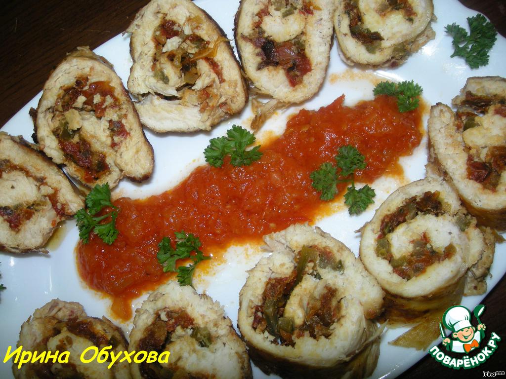 Chicken rolls with dried tomatoes