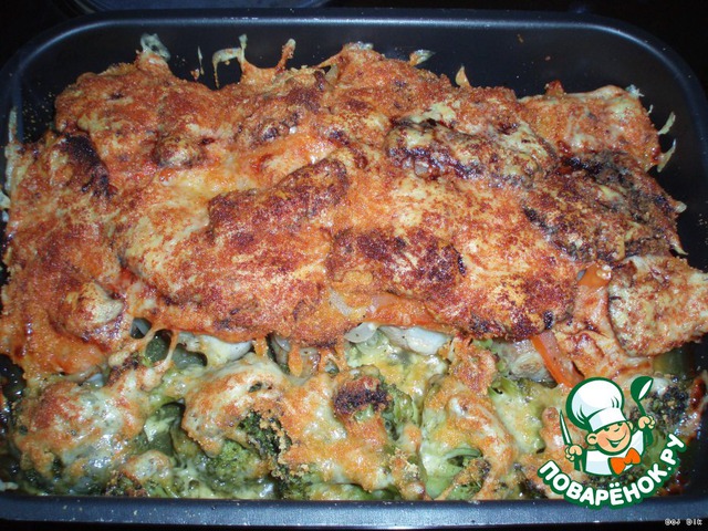 Chicken with apples and cheese