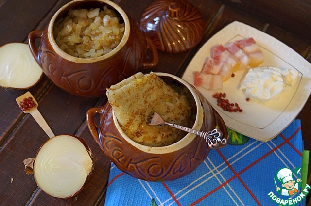 Potato pancakes, stewed in a pot