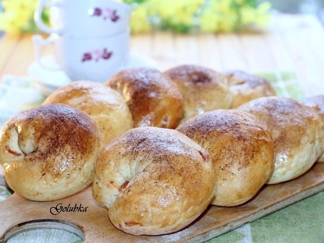 Плетуны с цедрой и вялеными кумкватами