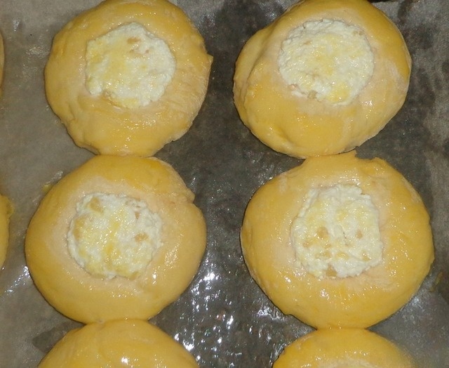 Cheesecake with cottage cheese and pineapple