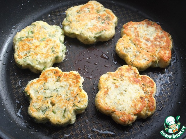 Cheese and lentil pancakes