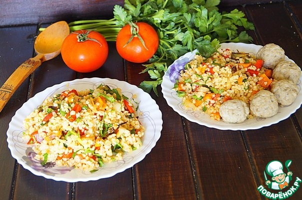 Bulgur with baked vegetables and meatballs