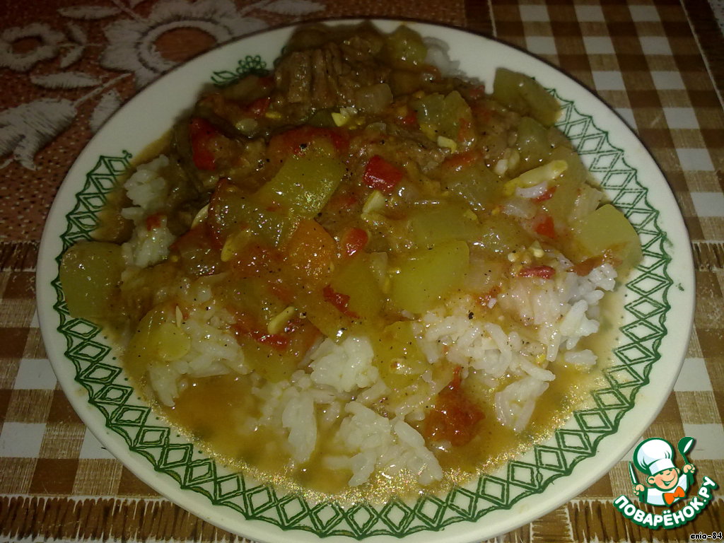 Мясо в овощах