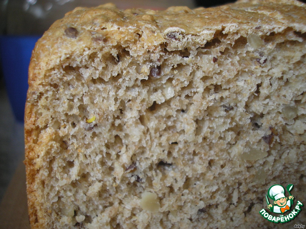 Цельнозерновой хлеб с семенами льна, подсолнуха и кунжутом