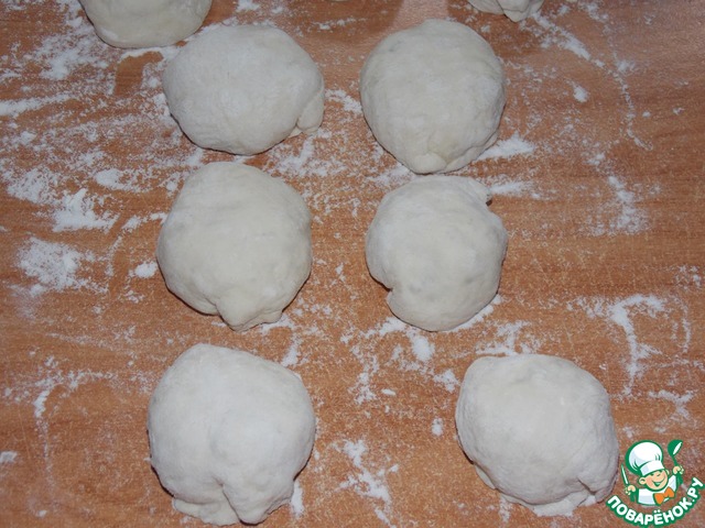 Cakes-cakes with rice and tuna
