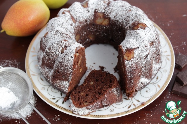 Шоколадный кекс с грушами